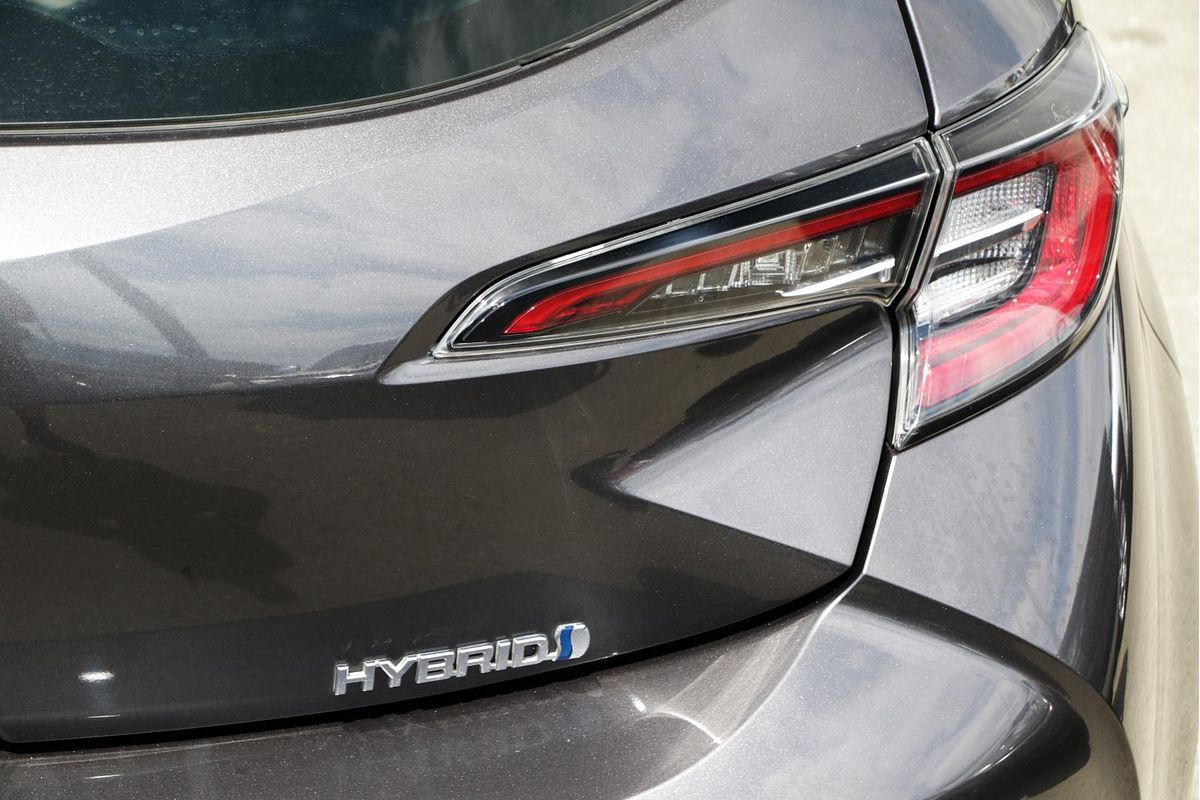 2022 Toyota Corolla Ascent Sport Hybrid ZWE211R