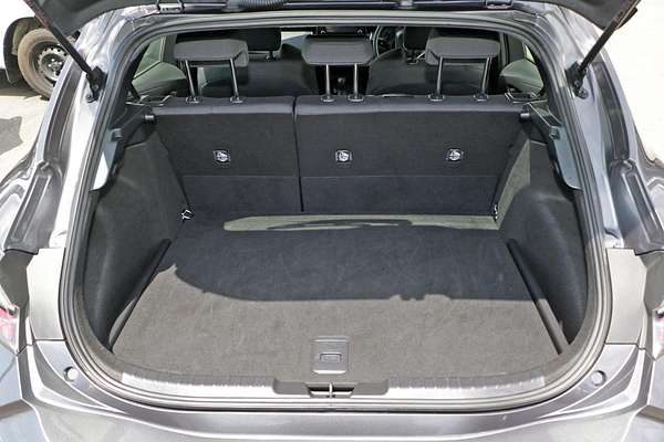 2022 Toyota Corolla Ascent Sport Hybrid ZWE211R