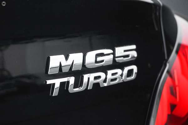 2025 MG MG5 Essence