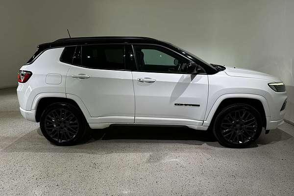 2022 Jeep Compass S-Limited M6