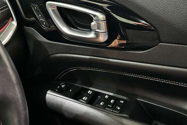 2022 Jeep Compass S-Limited M6