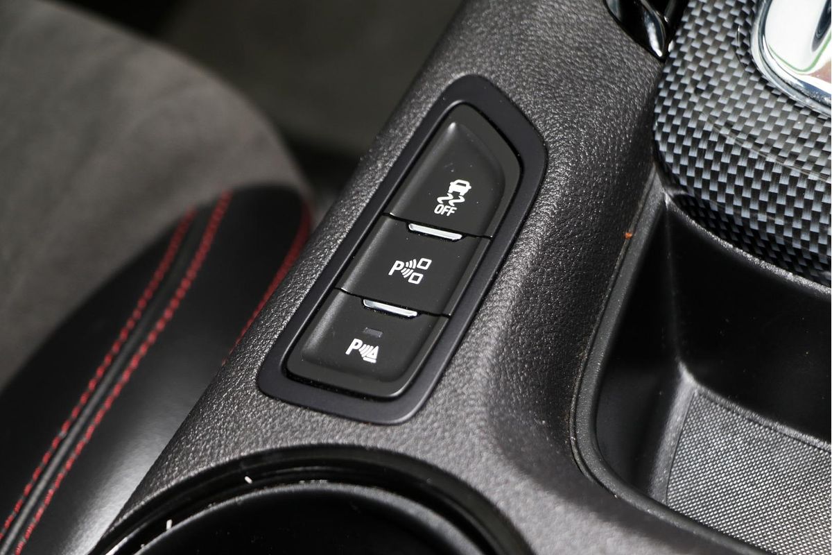 2016 Holden Ute SV6 VF Series II Rear Wheel Drive