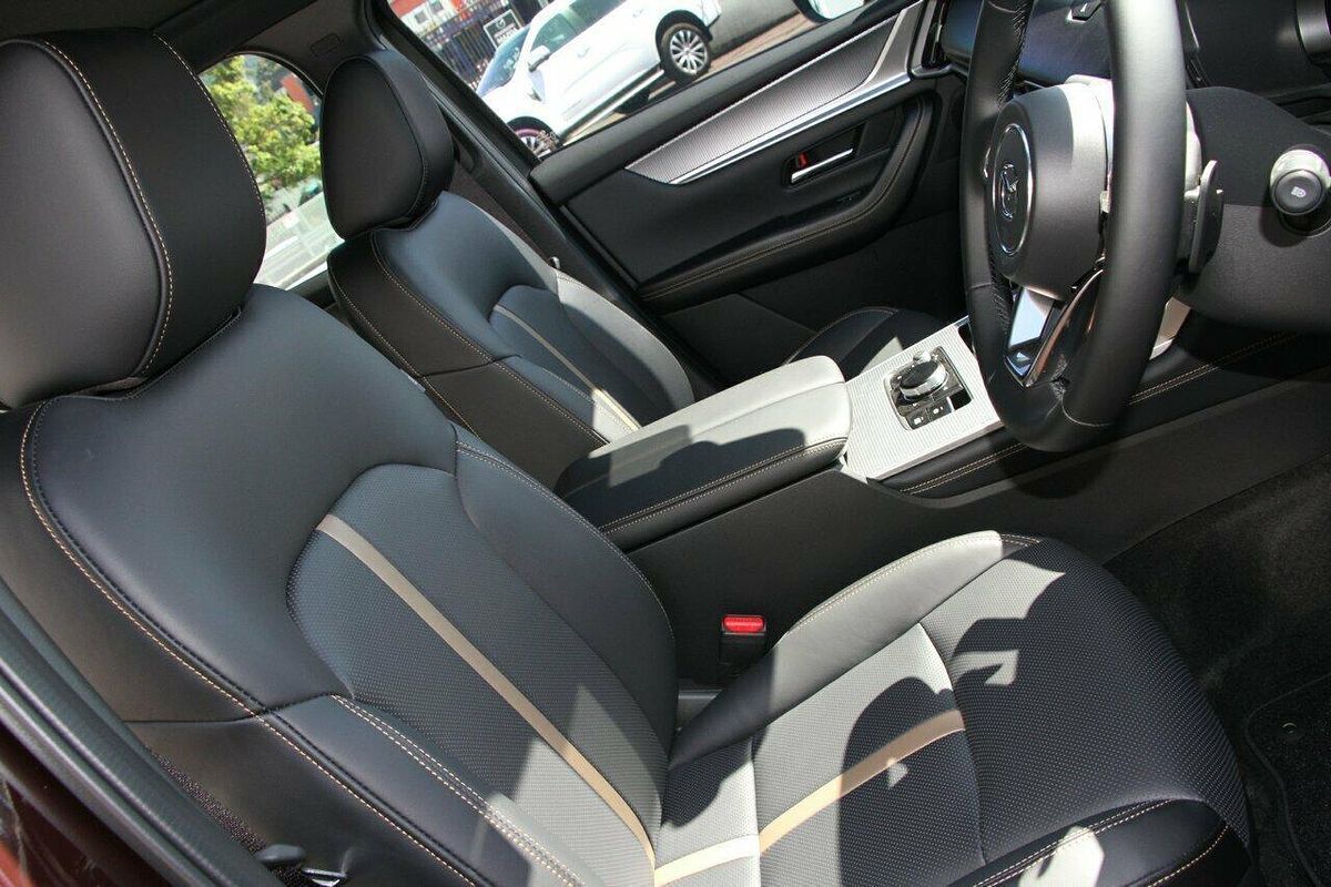 2025 Mazda CX-90 D50e Azami KK