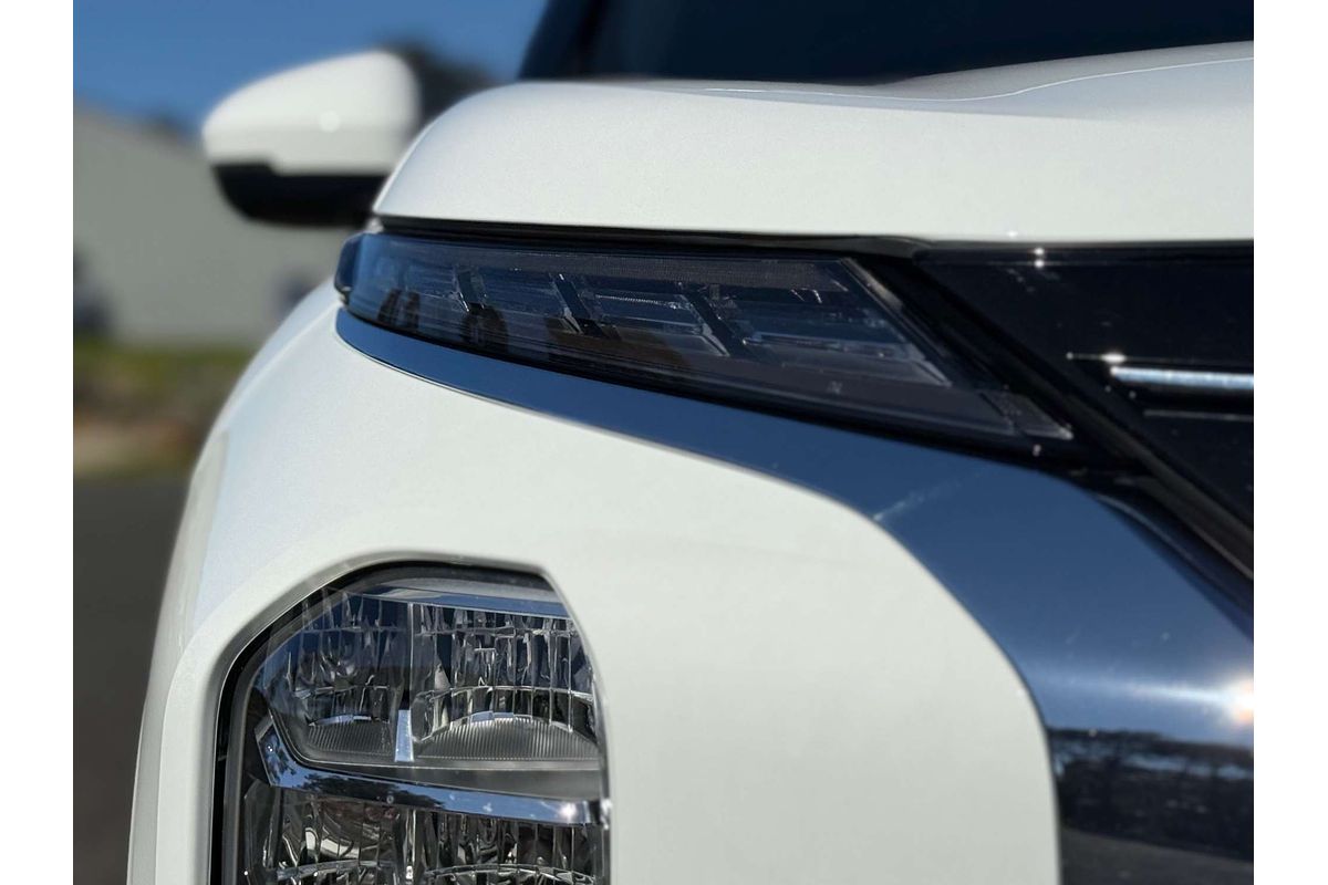 2025 Mitsubishi Outlander Aspire ZM