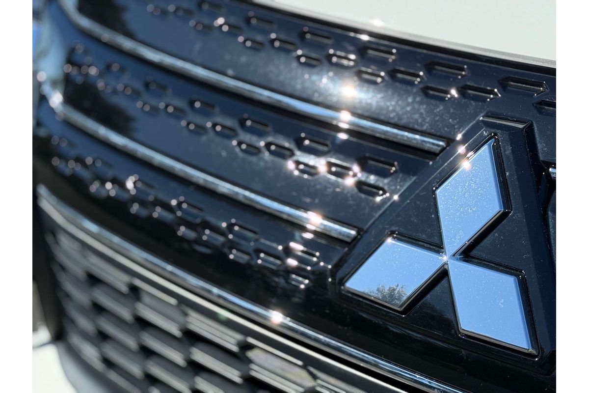 2025 Mitsubishi Outlander Aspire ZM