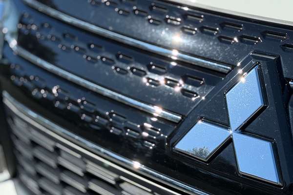 2025 Mitsubishi Outlander Aspire ZM