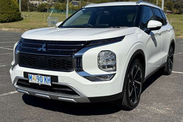 2025 Mitsubishi Outlander Aspire ZM