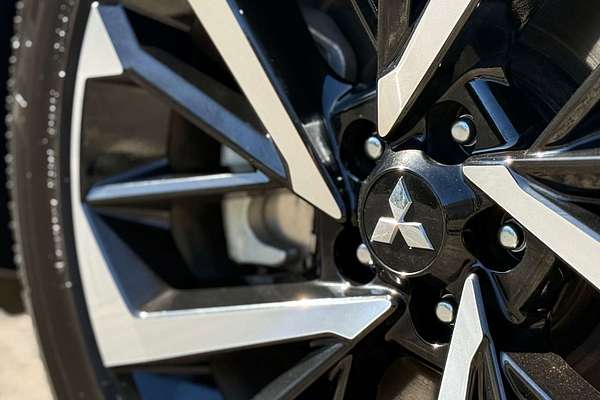 2025 Mitsubishi Outlander Aspire ZM