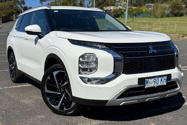 2025 Mitsubishi Outlander Aspire ZM