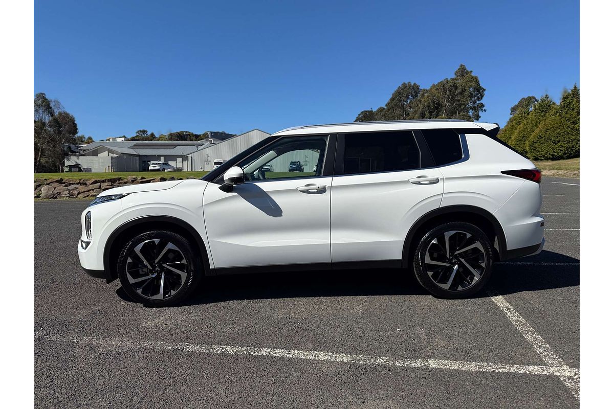 2025 Mitsubishi Outlander Aspire ZM