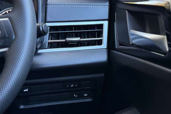 2025 Mitsubishi Outlander Aspire ZM