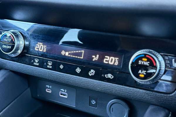 2025 Mitsubishi Outlander Aspire ZM