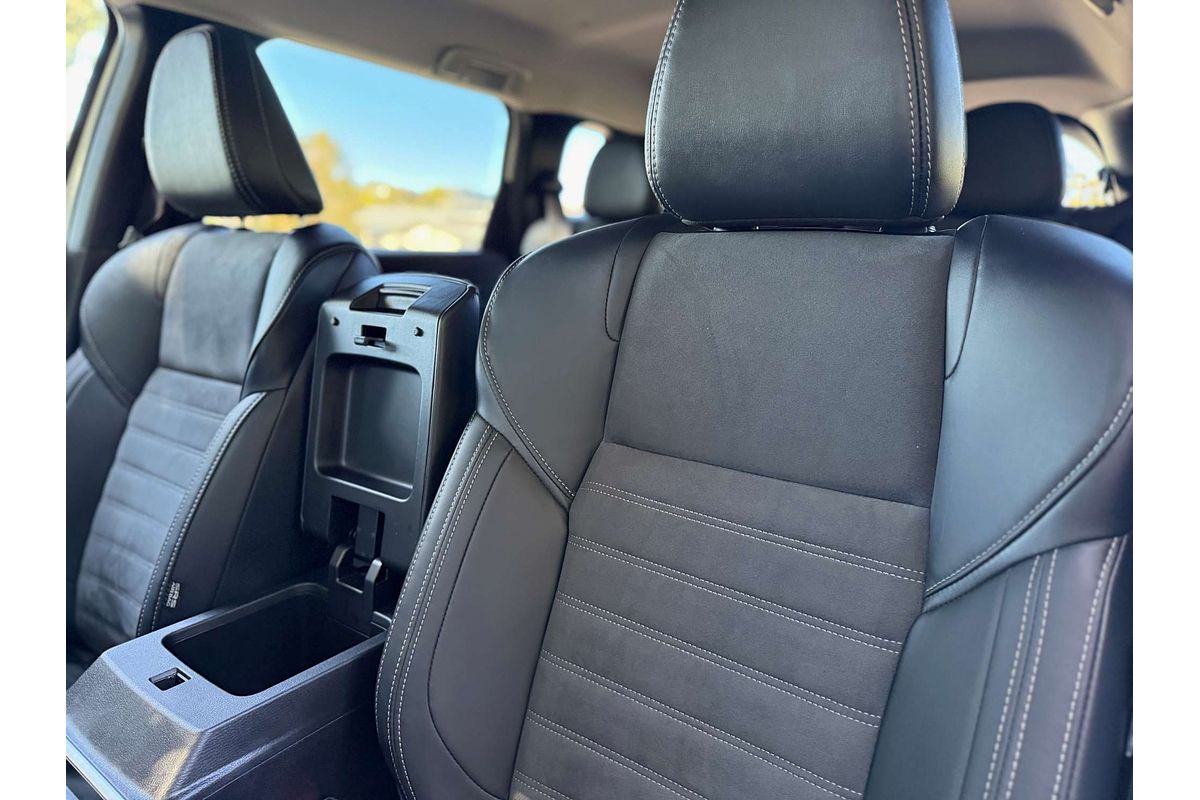 2025 Mitsubishi Outlander Aspire ZM