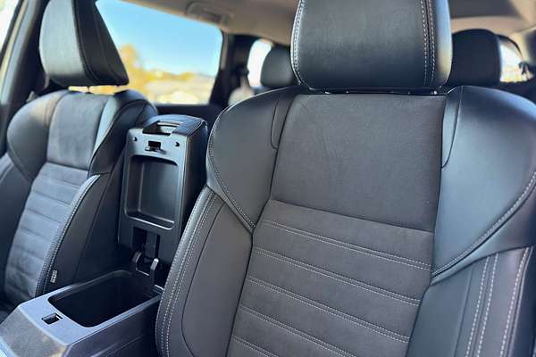 2025 Mitsubishi Outlander Aspire ZM