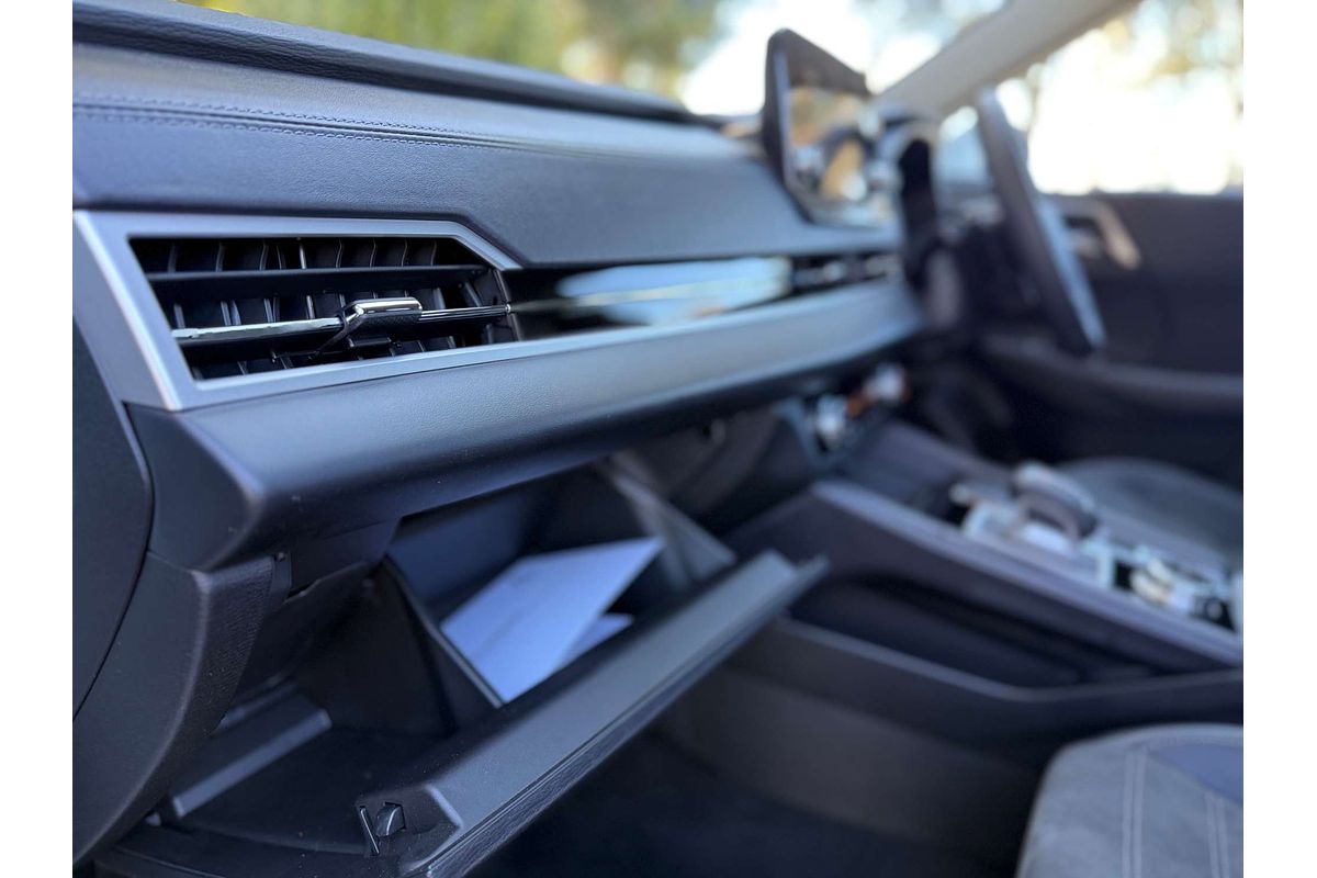 2025 Mitsubishi Outlander Aspire ZM