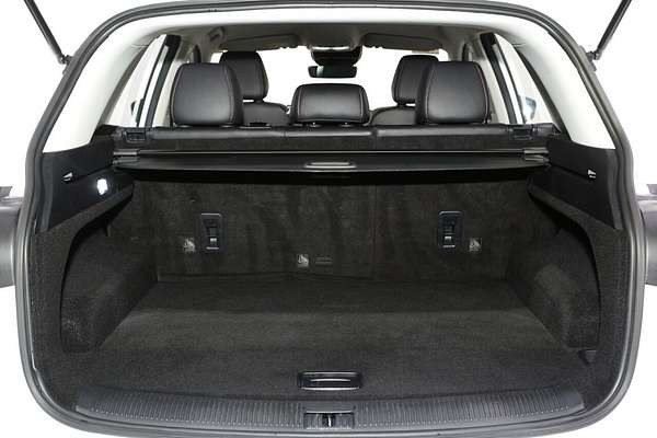 2024 MG HS Vibe SAS23