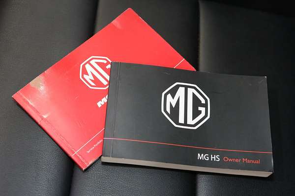 2024 MG HS Vibe SAS23