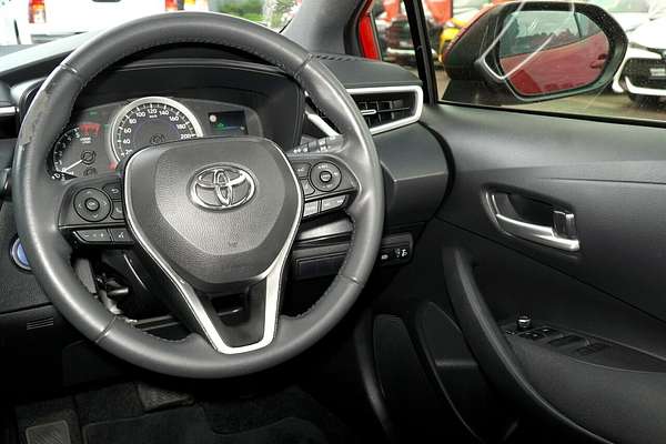 2020 Toyota Corolla SX Hybrid ZWE211R