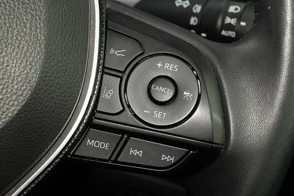 2020 Toyota Corolla SX Hybrid ZWE211R