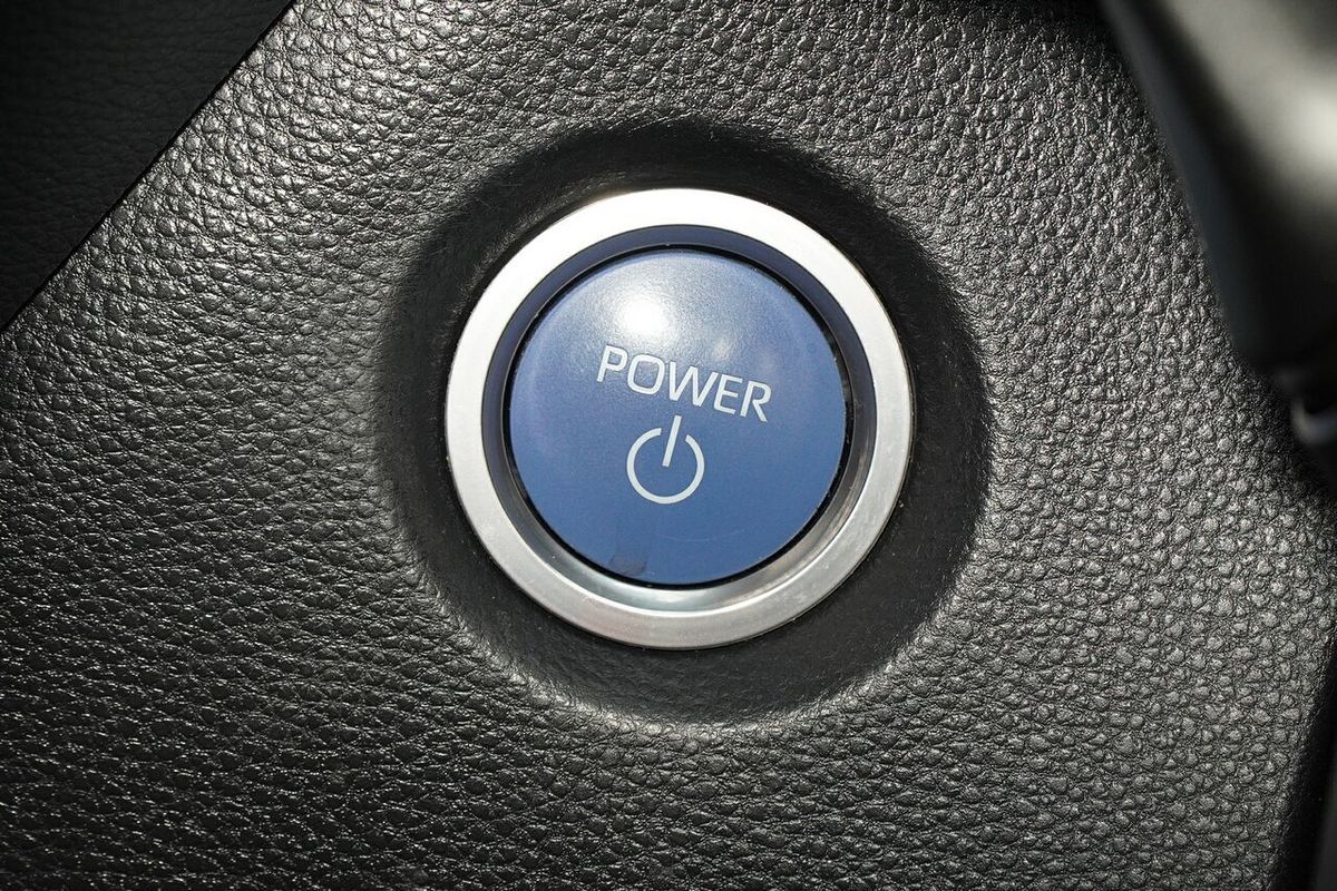 2020 Toyota Corolla SX Hybrid ZWE211R