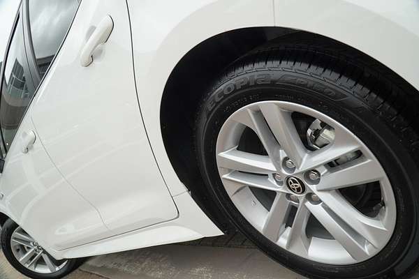 2022 Toyota Corolla Ascent Sport Hybrid ZWE211R