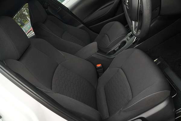 2022 Toyota Corolla Ascent Sport Hybrid ZWE211R