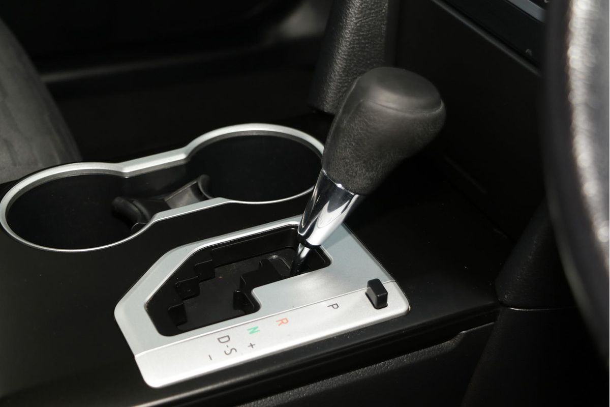 2017 Toyota Camry RZ ASV50R