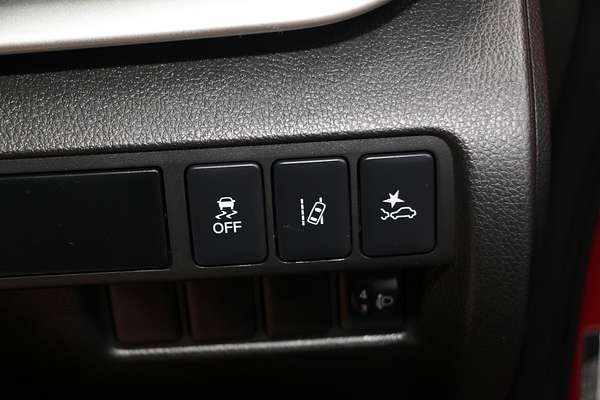 2023 Mitsubishi Eclipse Cross LS YB