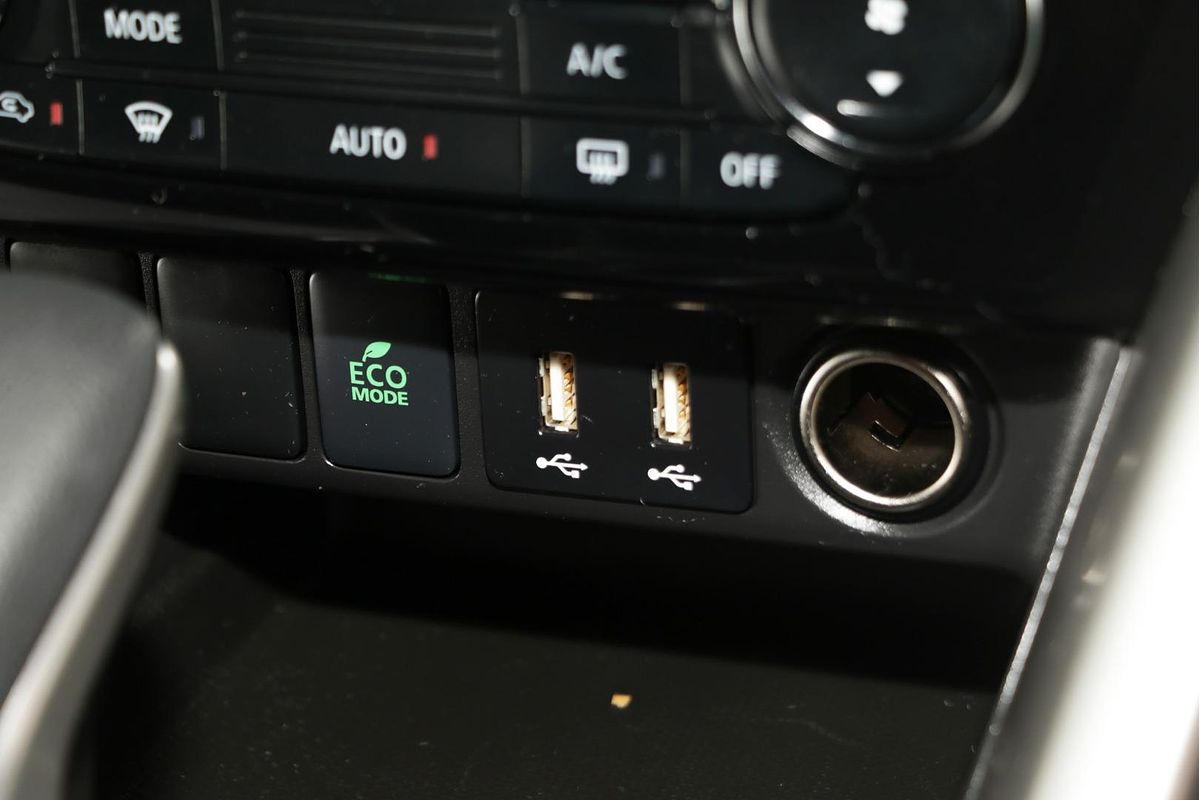 2023 Mitsubishi Eclipse Cross LS YB