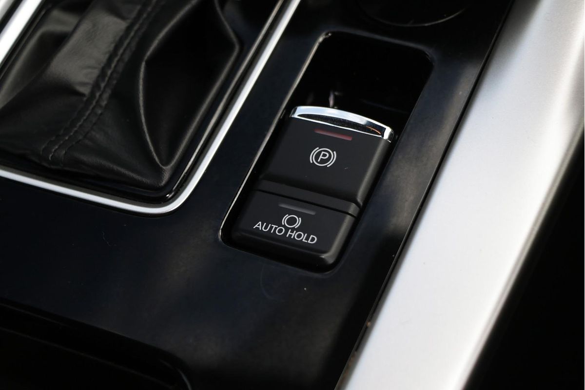 2023 Mitsubishi Eclipse Cross LS YB