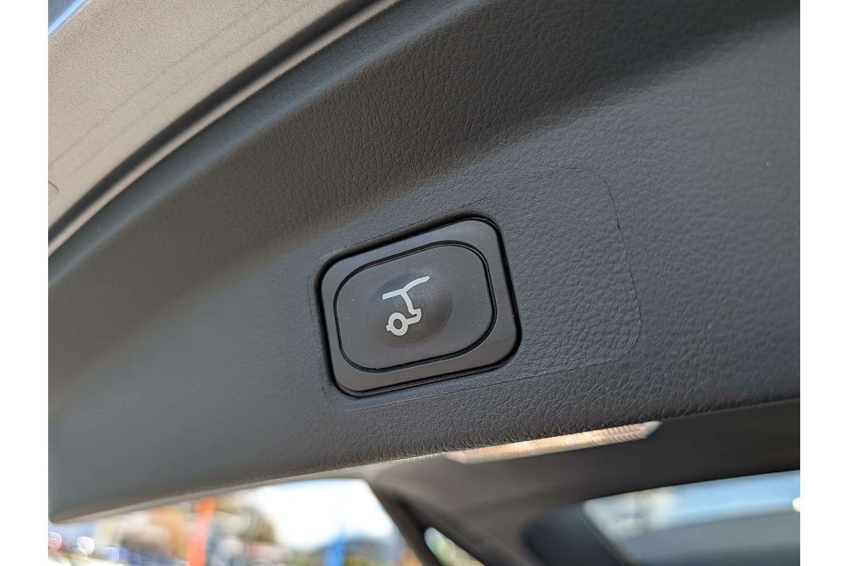 2025 Ford Everest Sport  3.0L