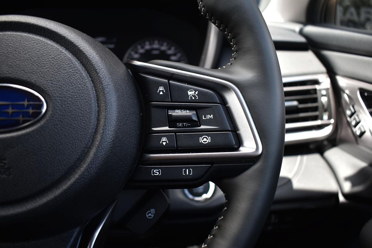 2025 Subaru Outback AWD Touring 6GEN