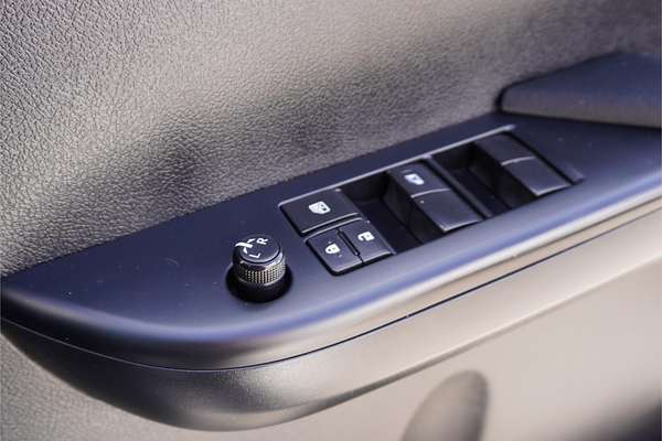 2017 Toyota Hilux Workmate GUN125R 4X4