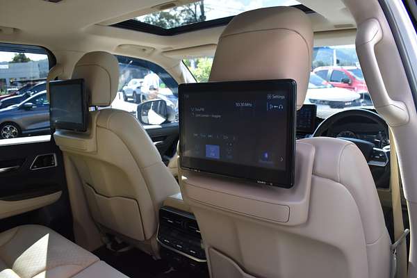 2022 Toyota Landcruiser Sahara FJA300R