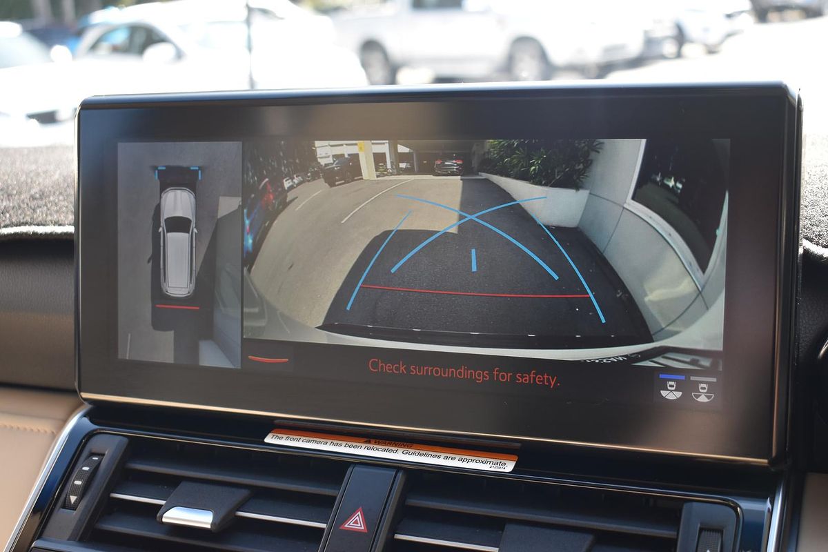 2022 Toyota Landcruiser Sahara FJA300R