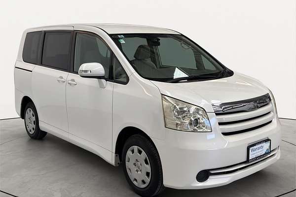 2007 Toyota Noah XL Selection Slope Welcab