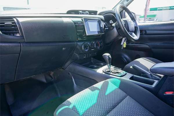 2017 Toyota Hilux Workmate GUN125R 4X4