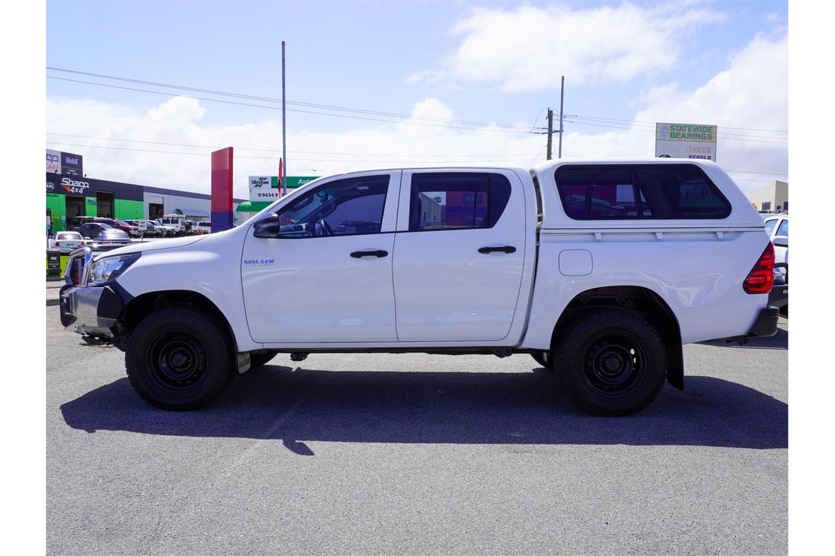 2017 Toyota Hilux Workmate GUN125R 4X4