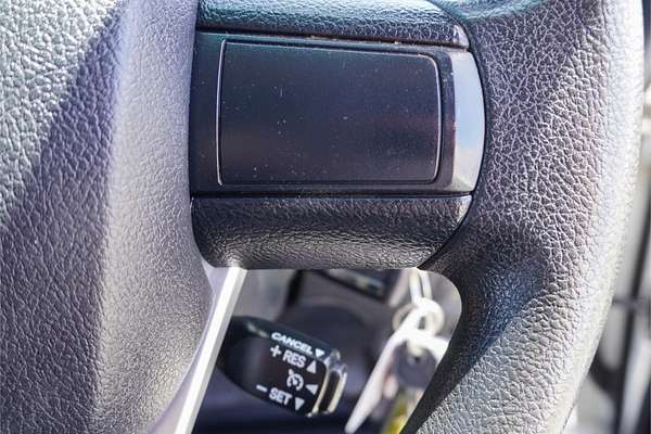 2017 Toyota Hilux Workmate GUN125R 4X4