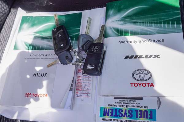 2017 Toyota Hilux Workmate GUN125R 4X4