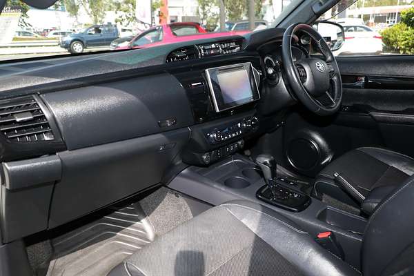 2019 Toyota Hilux Rugged X GUN126R 4X4