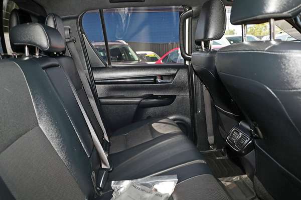 2019 Toyota Hilux Rugged X GUN126R 4X4