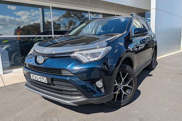 2017 Toyota RAV4 GXL ASA44R