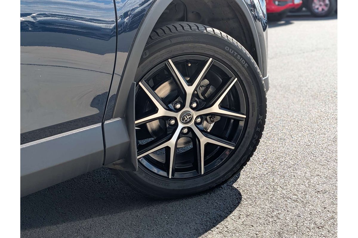 2017 Toyota RAV4 GXL ASA44R