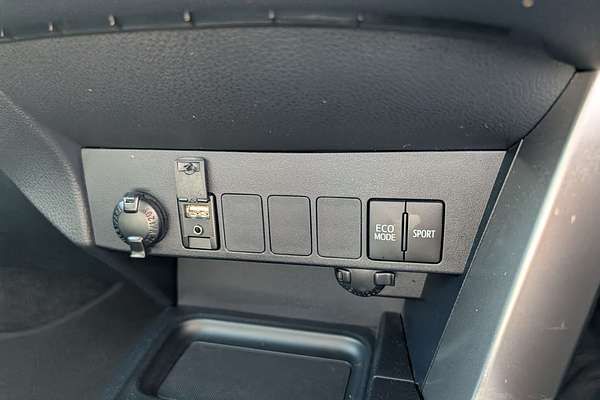 2017 Toyota RAV4 GXL ASA44R