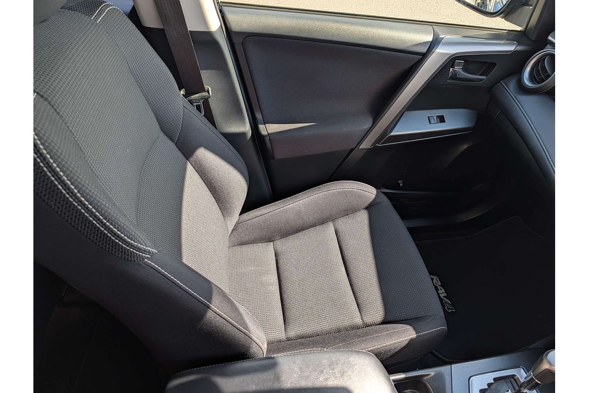 2017 Toyota RAV4 GXL ASA44R