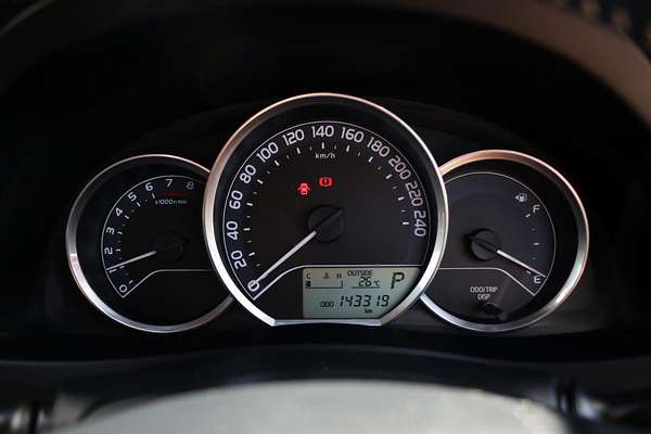 2015 Toyota Corolla Ascent Sport ZRE182R