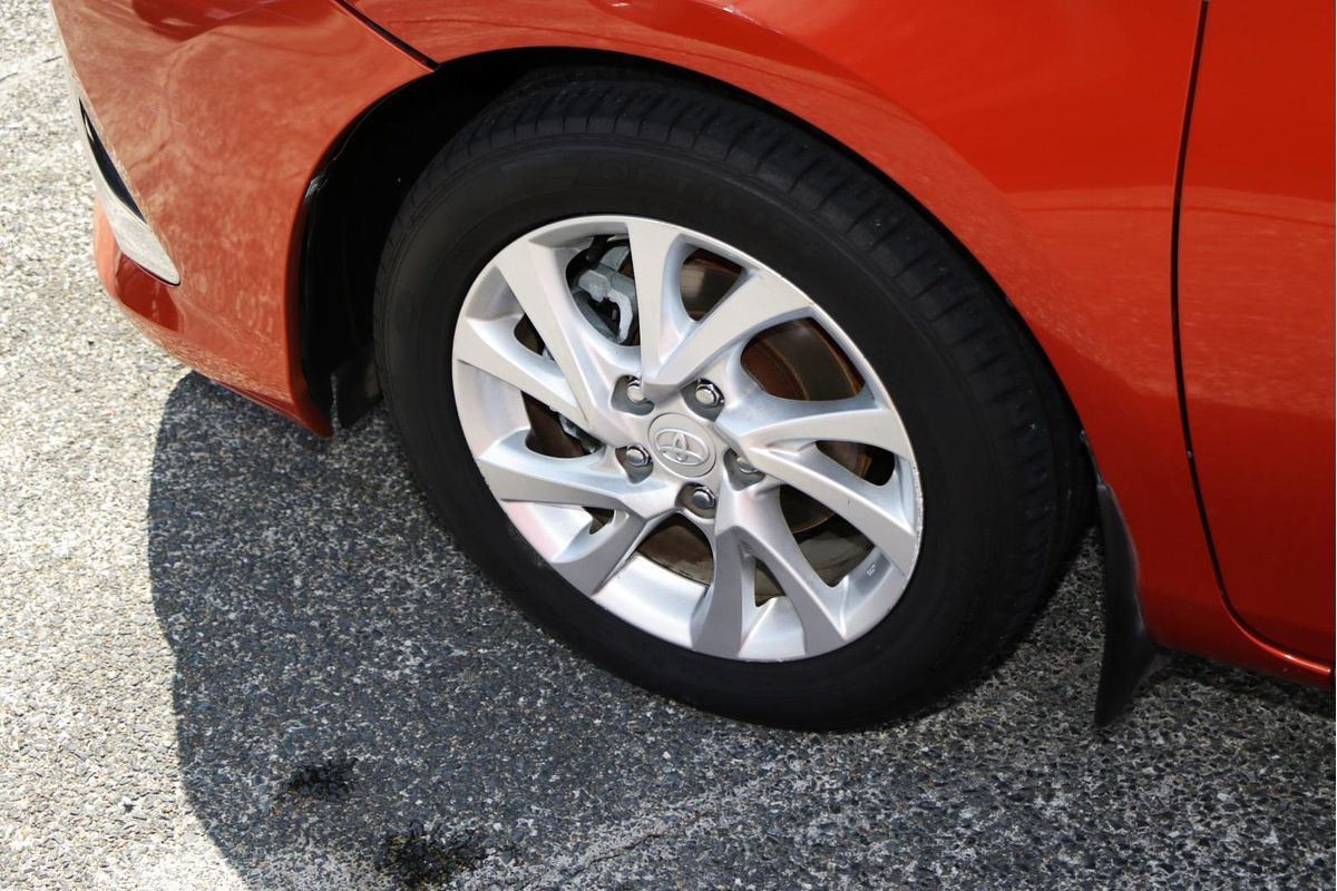 2015 Toyota Corolla Ascent Sport ZRE182R