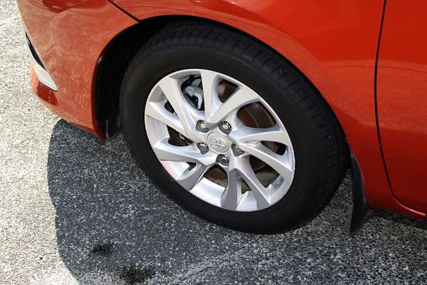 2015 Toyota Corolla Ascent Sport ZRE182R