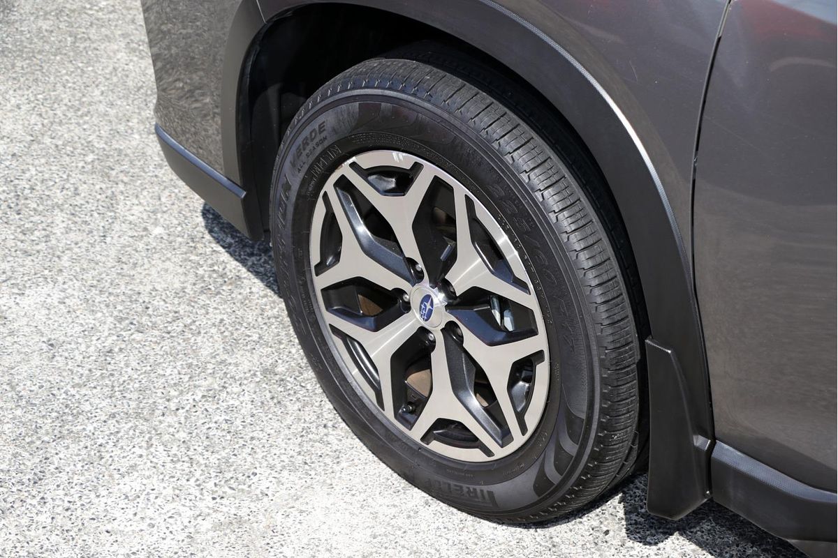 2020 Subaru Forester 2.5i S5